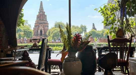 ランチのレストラン